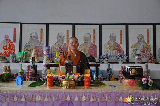 ��շ�ʦ��������ɮ���¾���