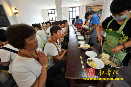 ���ŷ������