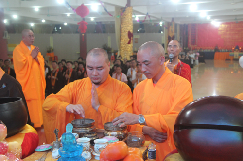 ���ŷ������