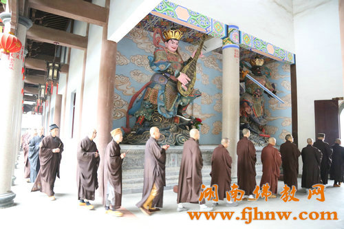 ���ŷ������