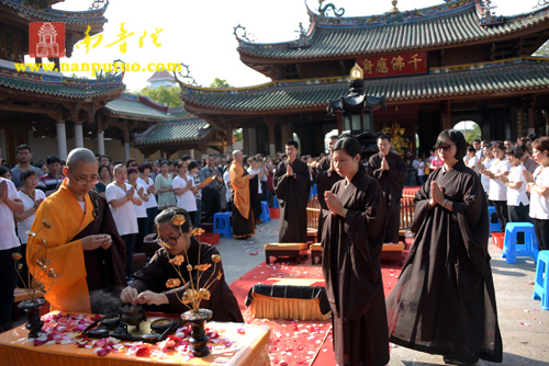 ���ŷ������