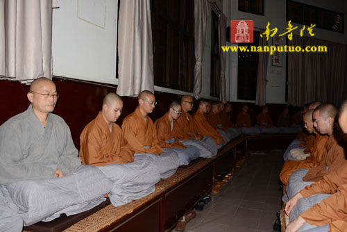 ���ŷ������