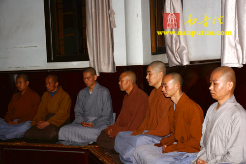 ���ŷ������