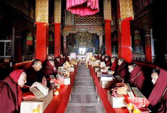 Ϊ��ʮ�������ʤ��ʦ�����ڲ���������һ¥���þ���