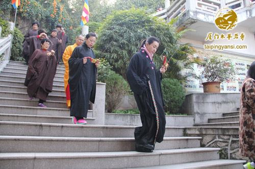 ���ŷ������